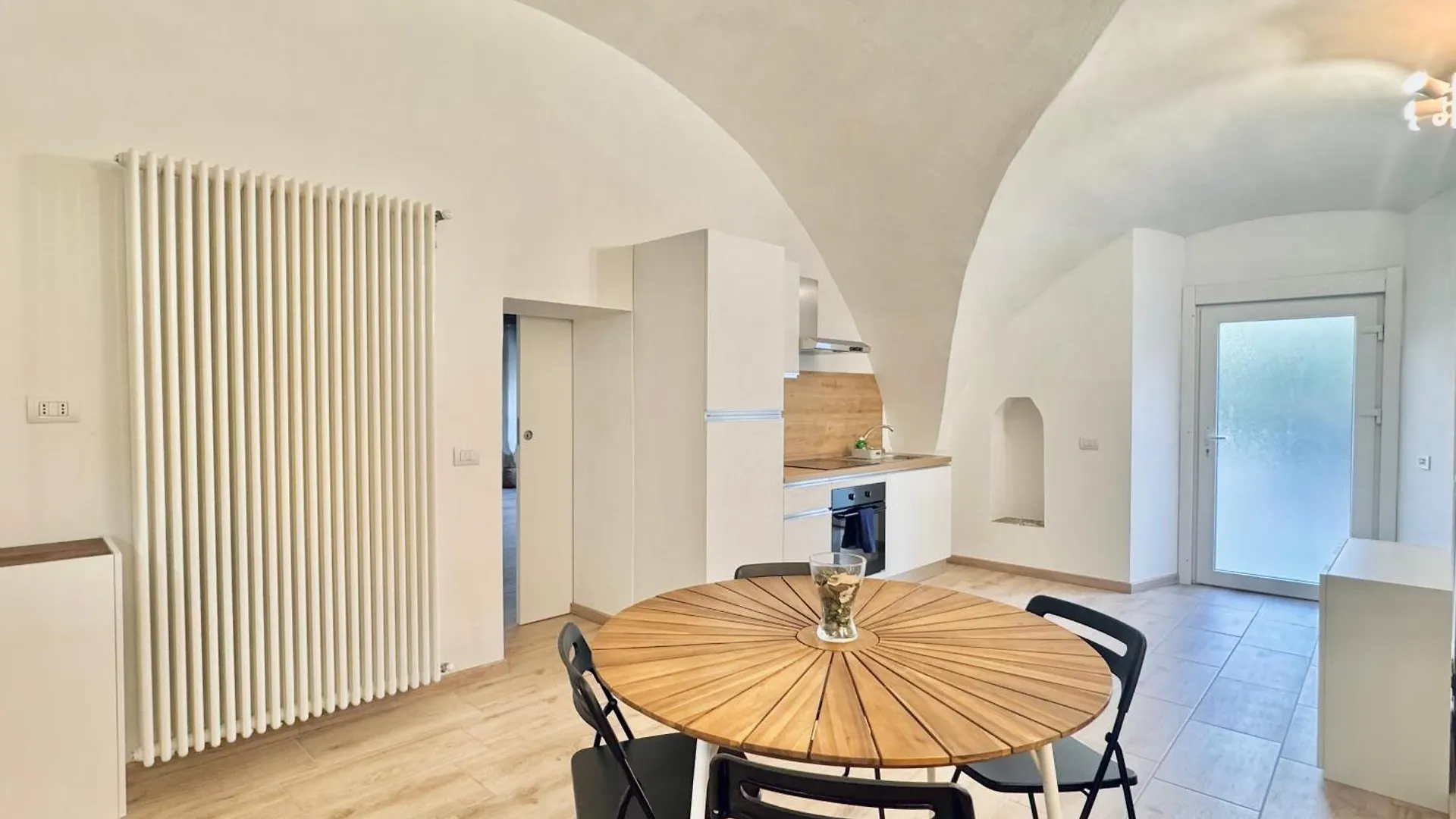 Villa Edificio Storico In Bg Centro Con Area Esterna Privata Bergamo Italy