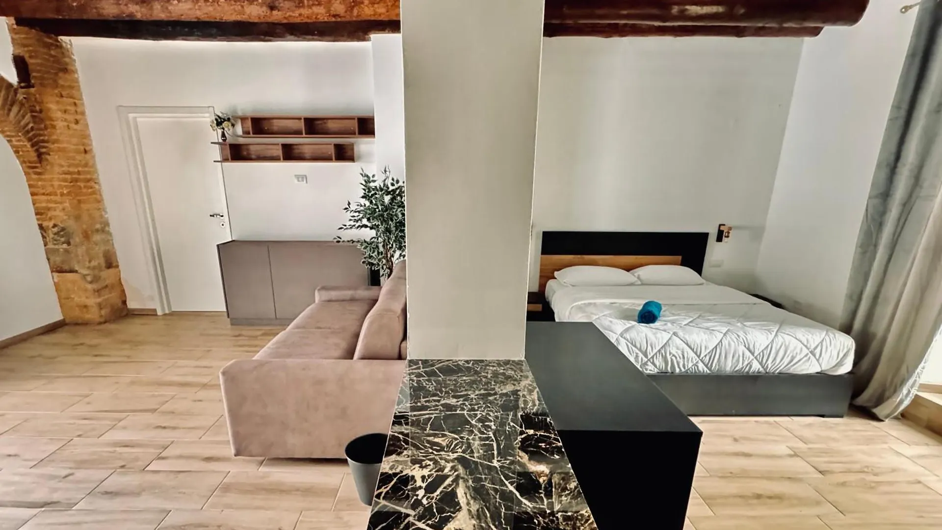 Villa Edificio Storico In Bg Centro Con Area Esterna Privata Bergamo